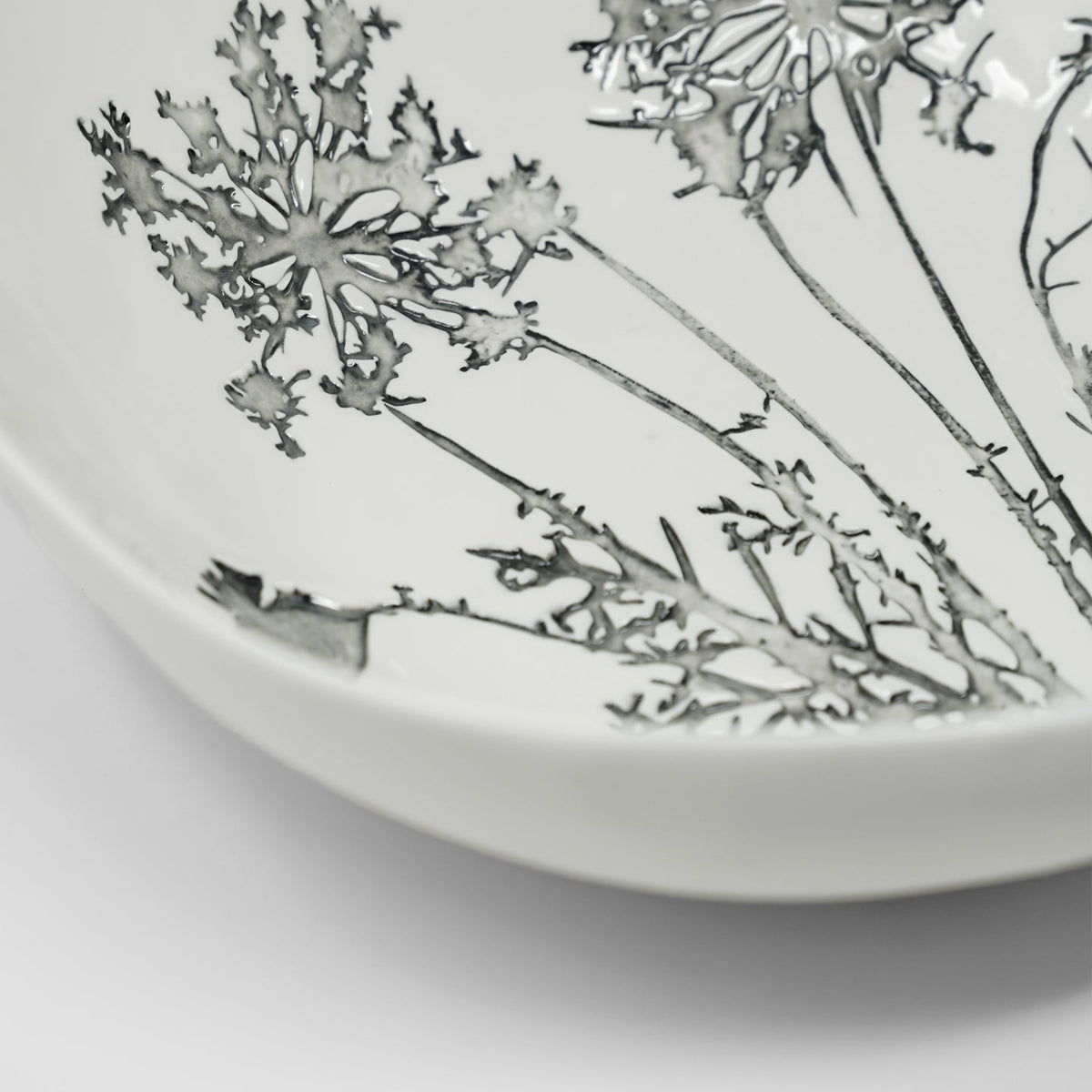 30cm Pratoline Porcelain Bowl by Bertozzi, perfect for everyday dining and entertaining.