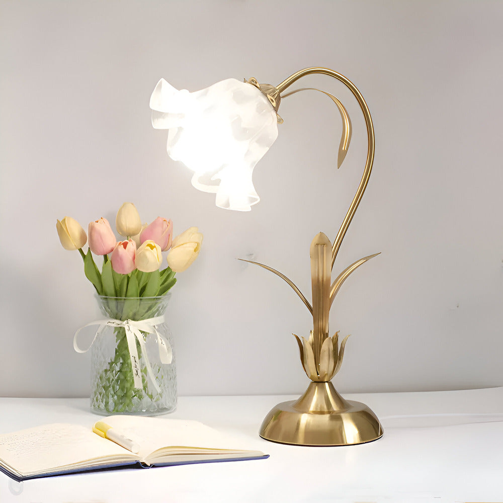 French Antique-Style Table Lamp – Decorative Flower Design Lamp for Bedroom & Living Room