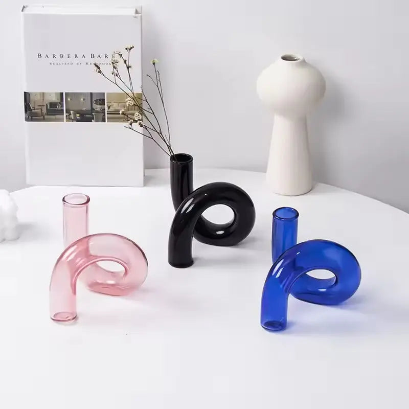 Xylo Swirl Flower Holder