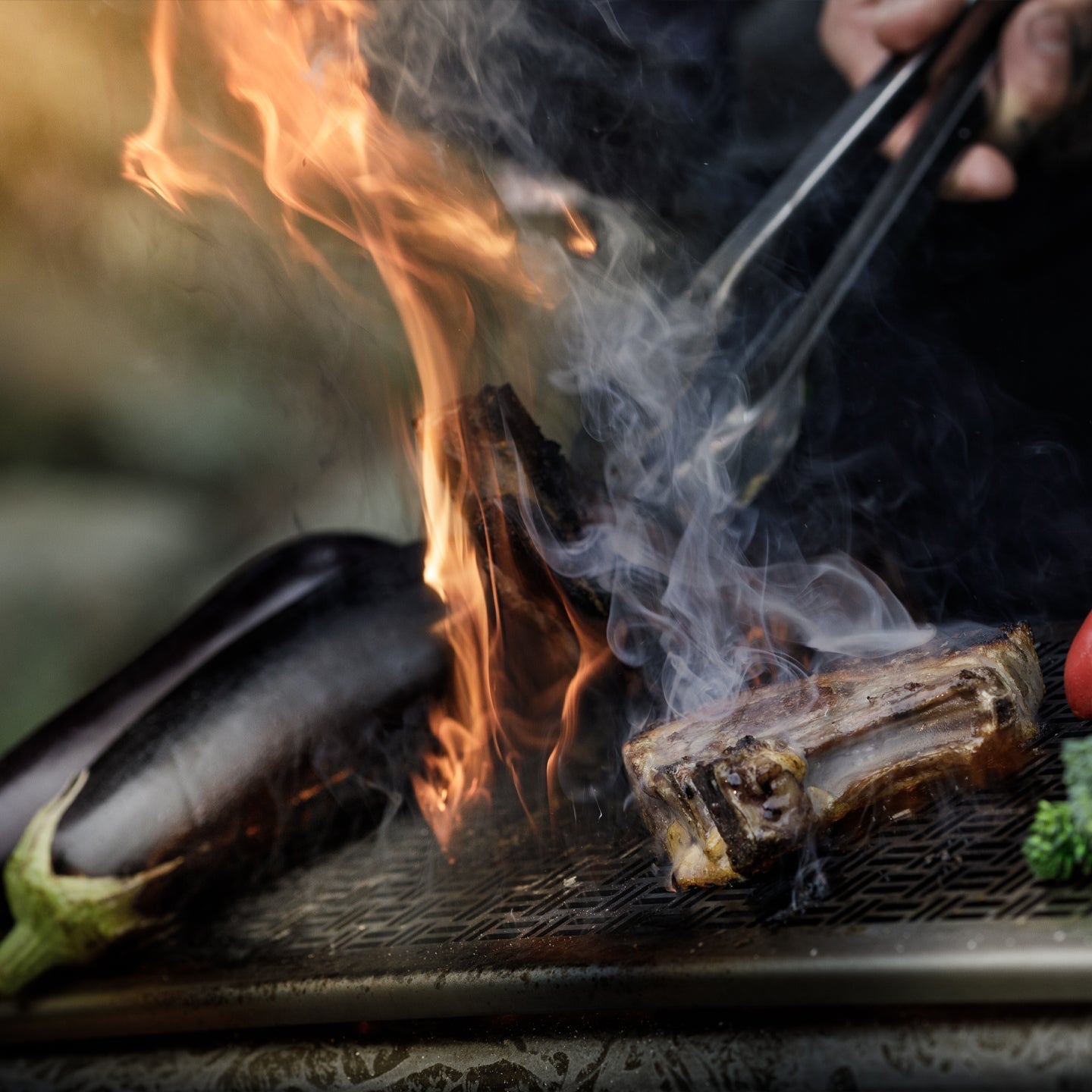 Beautiful Blok Naka Table Grill with a luxurious Patina finish