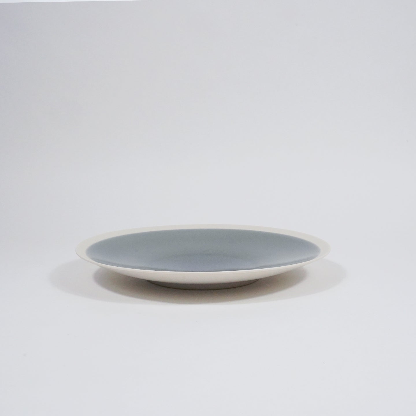 Side view of Jars Epure 16-Piece Brume Collection Fine Dinner Set