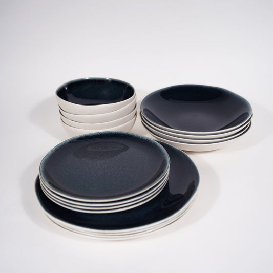 Bleu Nuit Collection Tableware Set with 16 Pieces