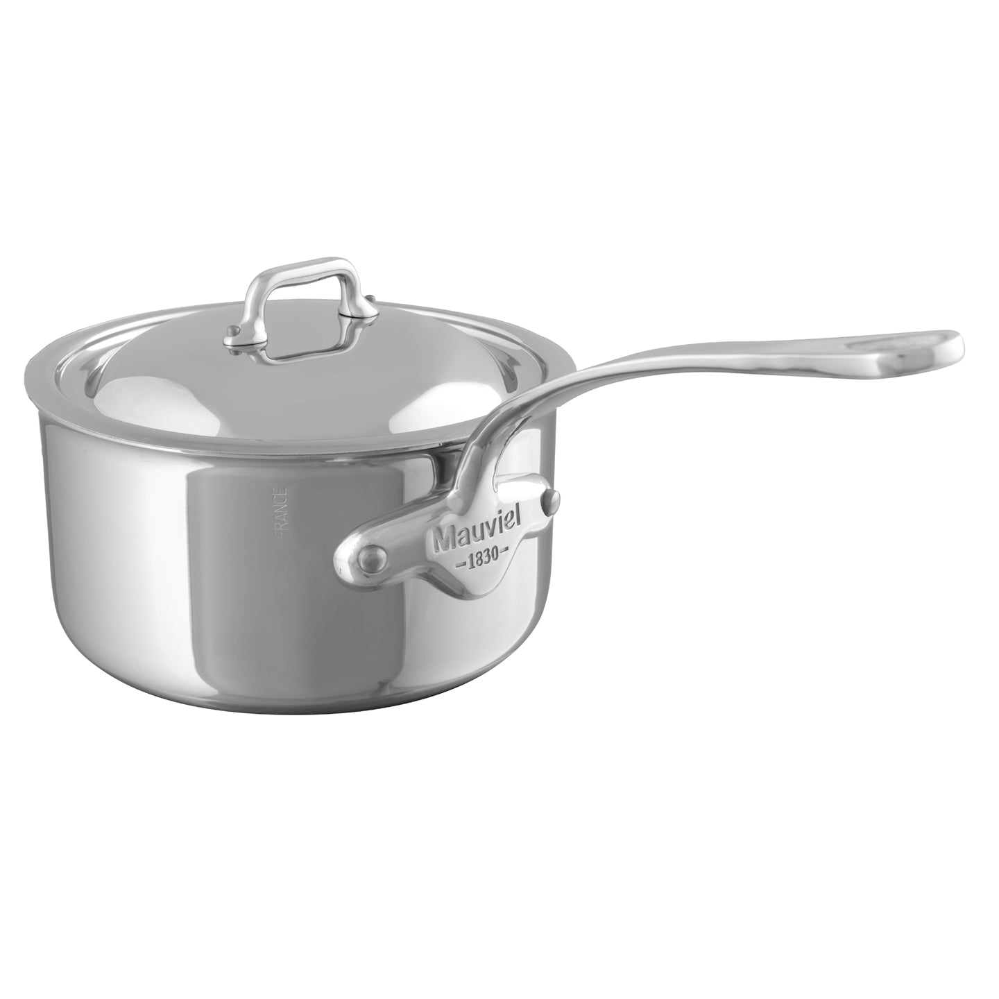 Side view of Mauviel M'Cook saucepan with heat-resistant lid for cooking